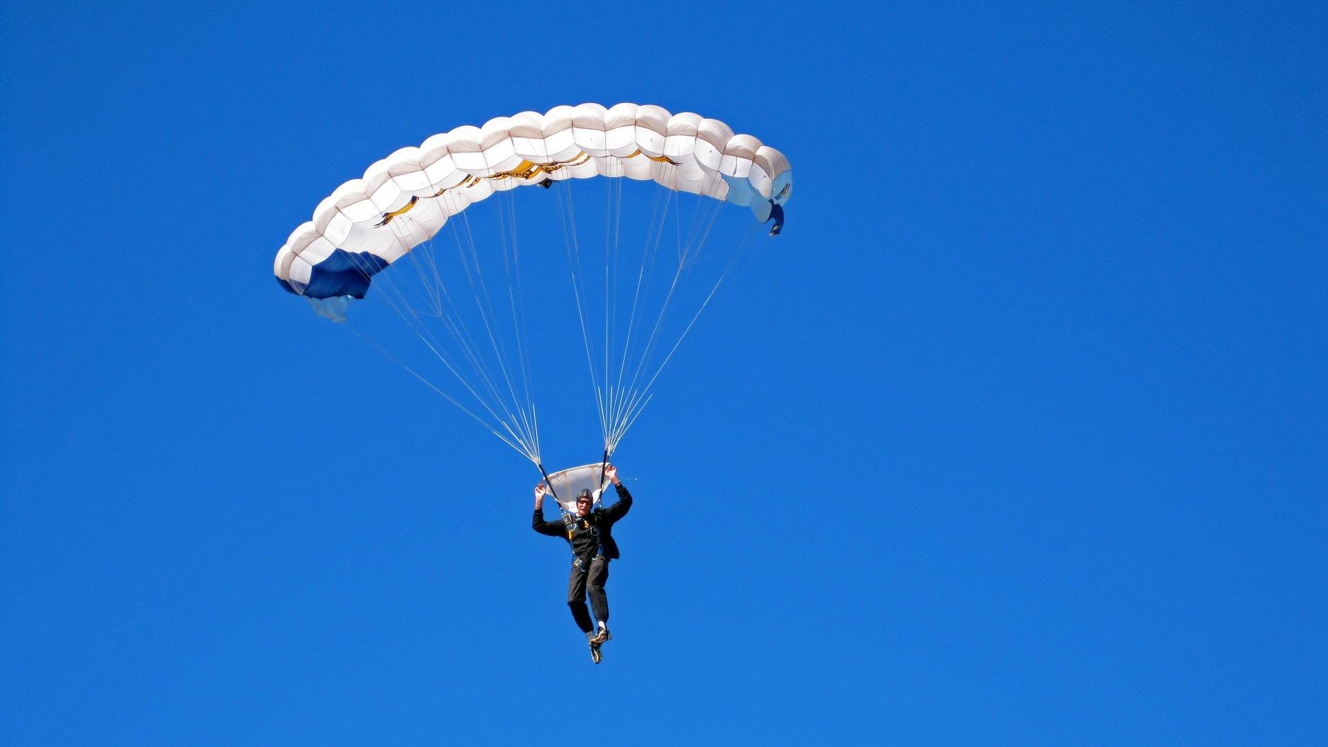 FIBA “Hoops For Green” 在阿尔及利亚举办环保篮球公益项目